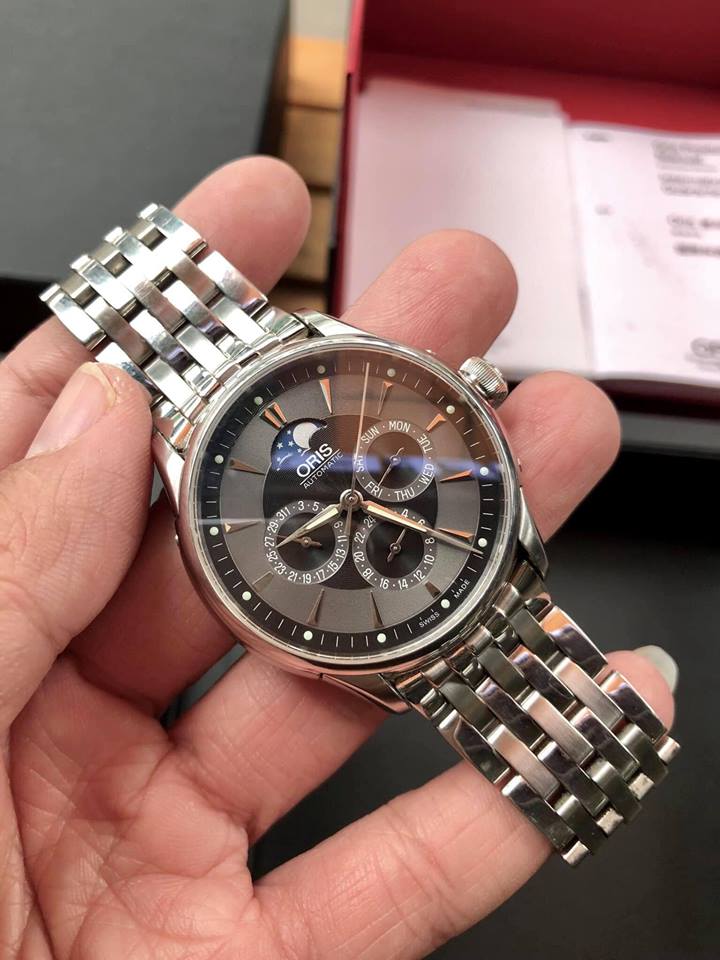 Những lưu ý cần thiết khi mua đồng hồ cũ chính hãng về sử dụng