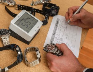 Địa chỉ thu mua đồng hồ cũ giá cao không thể bỏ qua 1 The Watch Bulter 2017 46