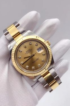 Cắt mắt đồng hồ ở đâu?