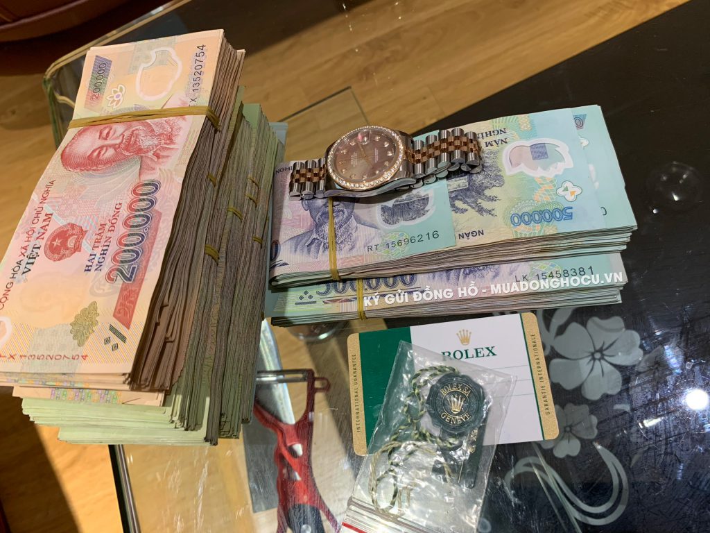 ký gửi đồng hồ hiệu