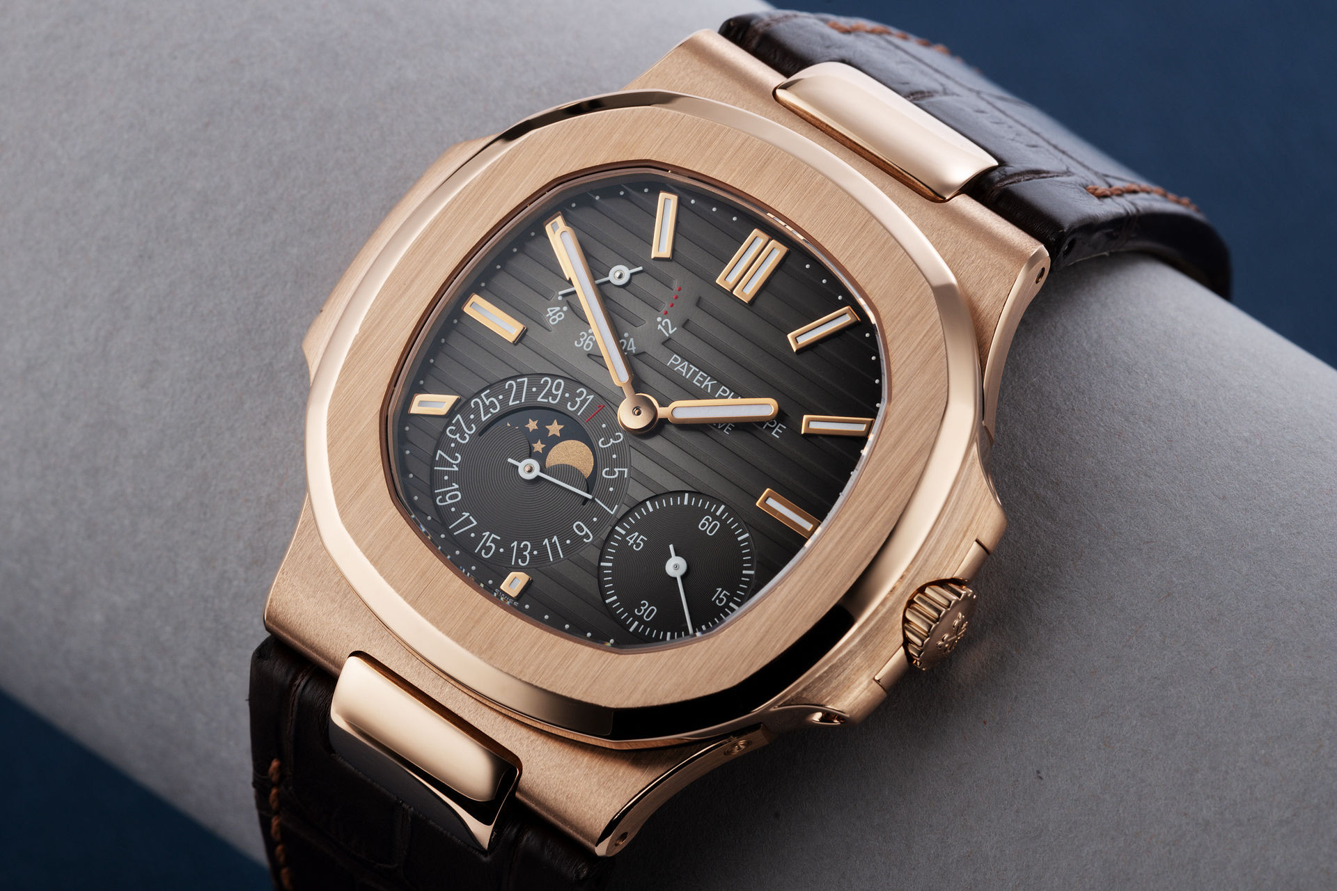 thu mua đồng hồ patek philippe cũ