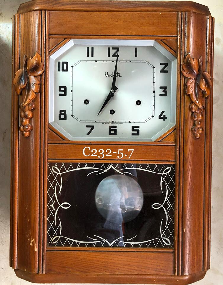 Điểm danh các thương hiệu đồng hồ treo tường nên mua 6 Đồng hồ treo tường Vedette