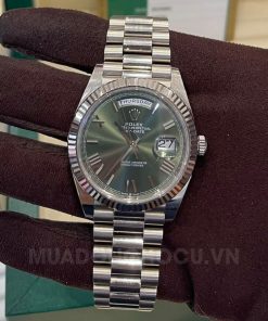 Đồng hồ Rolex 228239 Day-Date 40 Olive Green Roman Dial Fluted Bezel White Gold