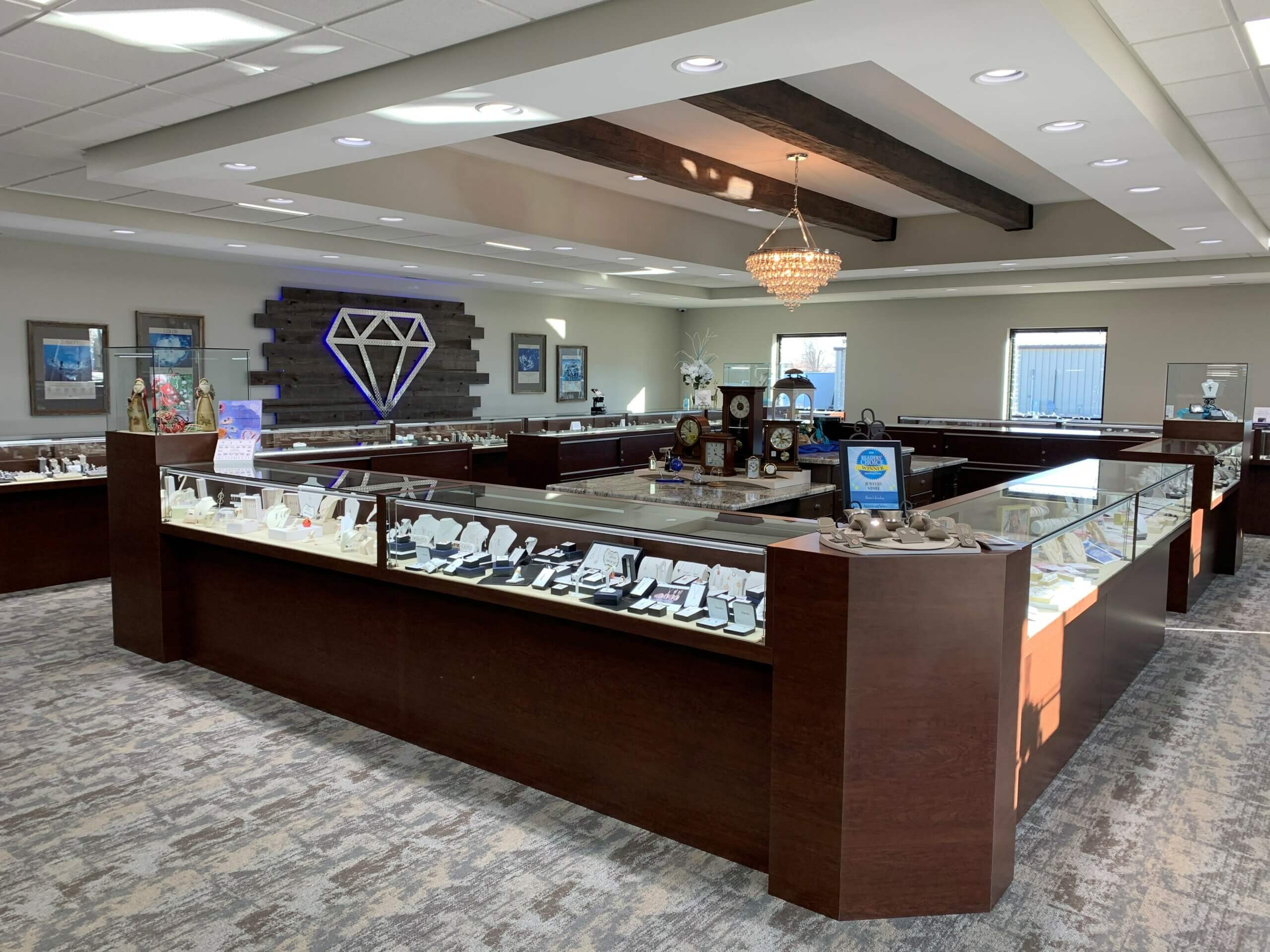 cửa hàng trang sức kim cương