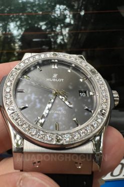 Đồng hồ Hublot Classic Fusion Titanium Mặt Xám Size 42 Bezel Custom Diamond 3 Đồng hồ Hublot Classic Fusion Titanium Mặt Xám Size 42 Bezel Custom Diamond