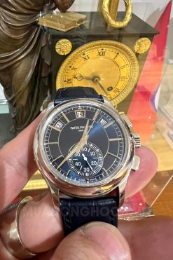Đồng Hồ Patek Philippe 5905P Complications Blue Platinum 42mm 3 Đồng Hồ Patek Philippe 5905P Complications Blue Platinum 42mm