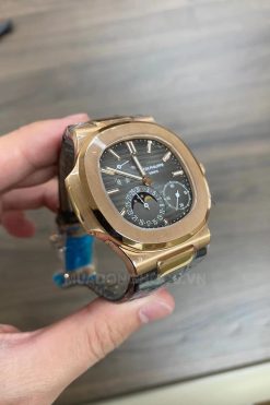Đồng Hồ Patek Philippe Nautilus Moon Phase Rose Gold Watch 5712R-001