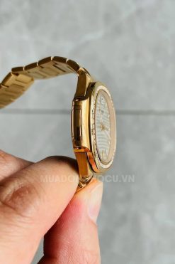 Đồng Hồ Patek Philippe Nautilus Rose Gold 7118/1200R-001 Size 35.2 4 Đồng Hồ Patek Philippe Nautilus Rose Gold 7118/1200R-001 Size 35.2