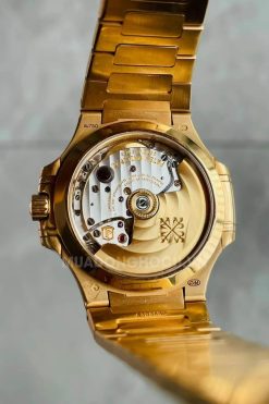 Đồng Hồ Patek Philippe Nautilus Rose Gold 7118/1200R-001 Size 35.2 5 Đồng Hồ Patek Philippe Nautilus Rose Gold 7118/1200R-001 Size 35.2