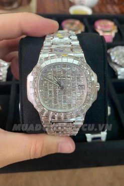 Patek Philippe Nautilus 18K Gold 5711 Automatic Chandelier Diamonds 2 Patek Philippe Nautilus 18K Gold 5711 Automatic Chandelier Diamonds