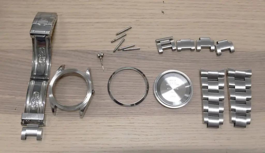 Quy trình phục chế đồng hồ đeo tay cổ như mới