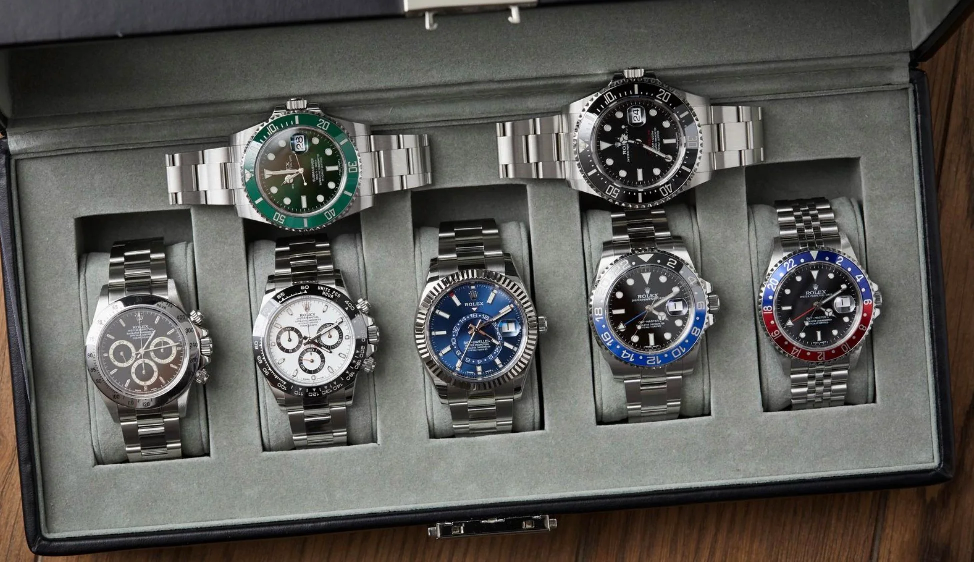 Báo cáo cho biết đồng hồ đã qua sử dụng hiện chiếm hơn 30% thị trường