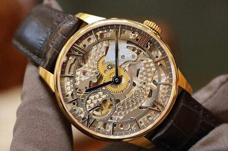 Đồng Hồ Cơ Lộ Máy Skeleton: Tìm Hiểu Chi Tiết 3 Đồng Hồ Cơ Lộ Máy Skeleton: Tìm Hiểu Chi Tiết