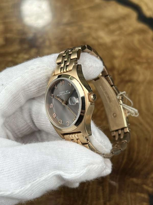 Đồng hồ Marc by Marc Jacobs của nước nào? 5 Đồng hồ Marc by Marc Jacobs của nước nào?