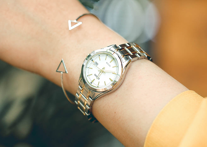 Đồng Hồ Casio Nữ Dây Kim Loại Sự Lựa Chọn Hoàn Hảo Cho Phái Đẹp