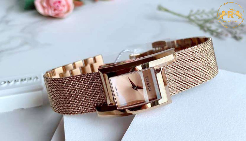 Đồng hồ nữ mặt chữ nhật - Phong cách thanh lịch và đẳng cấp cho phái đẹp hiện đại