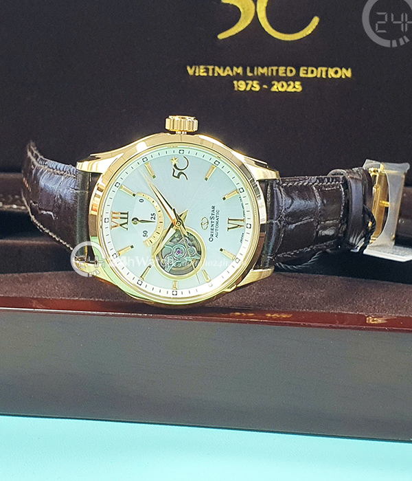 Giá đồng hồ Orient Automatic Water Resist Những điều cần biết