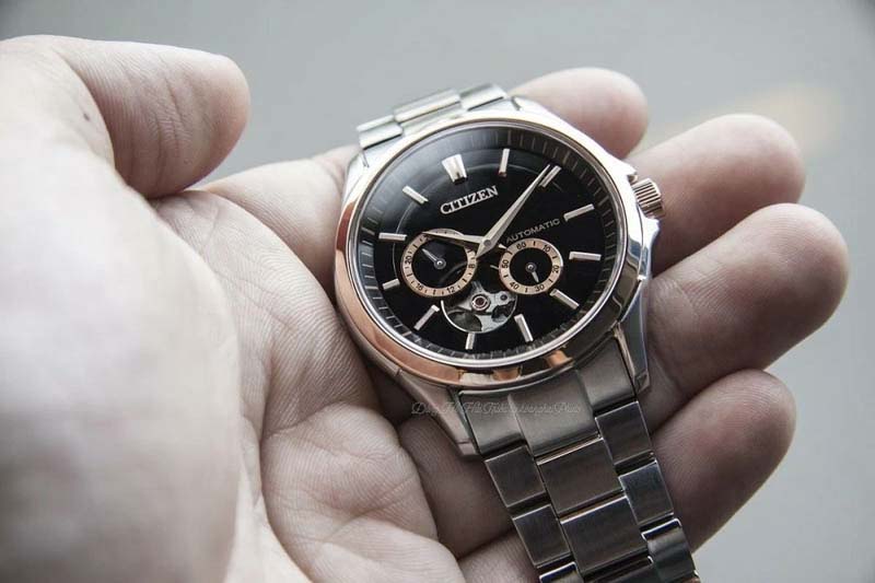 Tiệm Cầm Đồ Thanh Lý Đồng Hồ Giải Pháp Tiết Kiệm và Hiệu Quả Cho Người Mua Và Bán Đồng Hồ