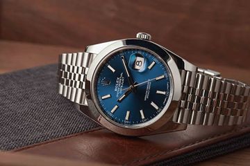 Bí quyết giúp bạn mua đồng hồ Rolex cũ chính hãng với giá tốt 2 Bí quyết giúp bạn mua đồng hồ Rolex cũ chính hãng với giá tốt